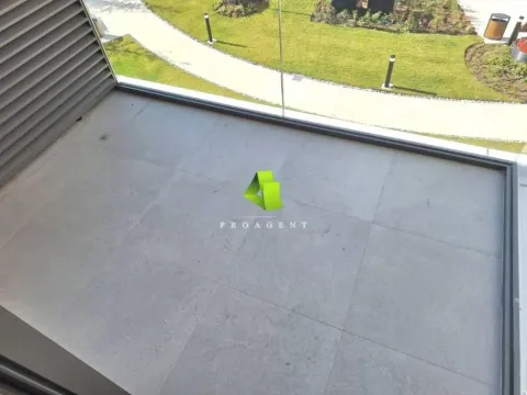 Prodaja, trosoban stan, 76m², Medijana, Niš - image 11