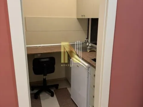 Izdavanje, jednosoban stan, 35m², Stari grad, Novi Sad - image 9