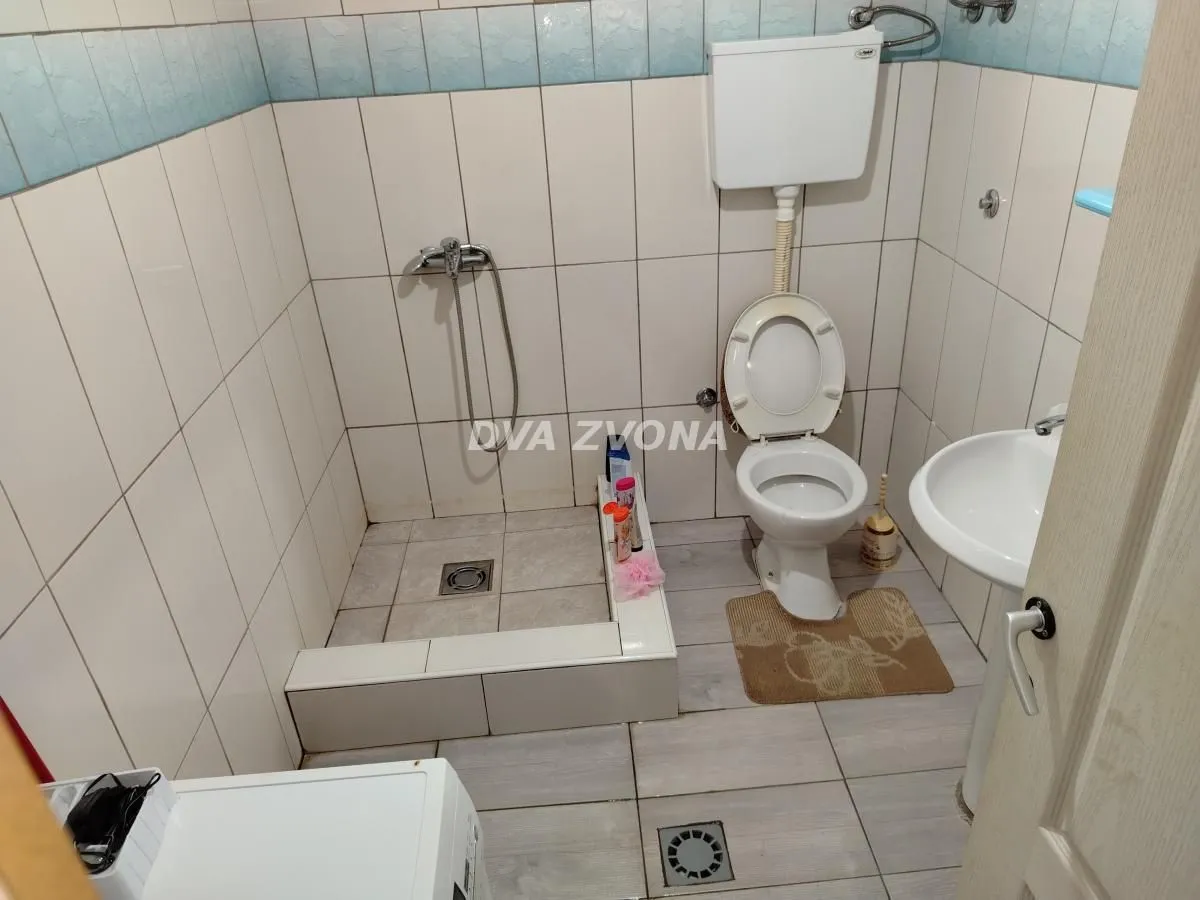 Prodaja, kuća, 72m², Krčedin, Inđija