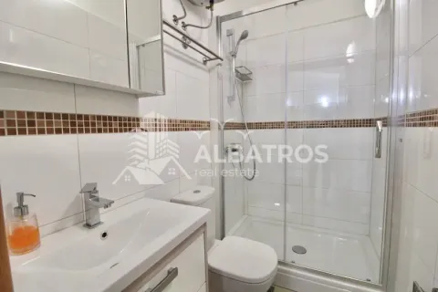 Izdavanje, dvosoban stan, 140m², Bar, Crna Gora - image 9