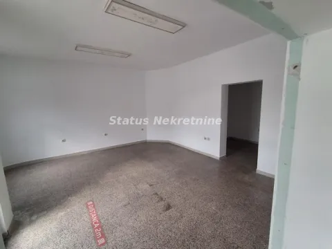 Izdavanje, poslovni prostor, 90m², Podbara, Novi Sad Sve Podlokacije
