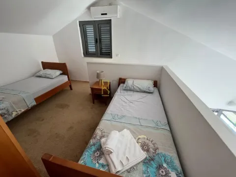 Prodaja, trosoban stan, 75m², Bečići, Budva - image 12