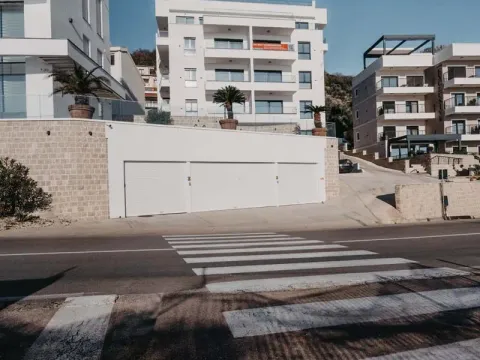 Izdavanje, ugostiteljski objekat, 1600m², Budva, Crna Gora - image 29