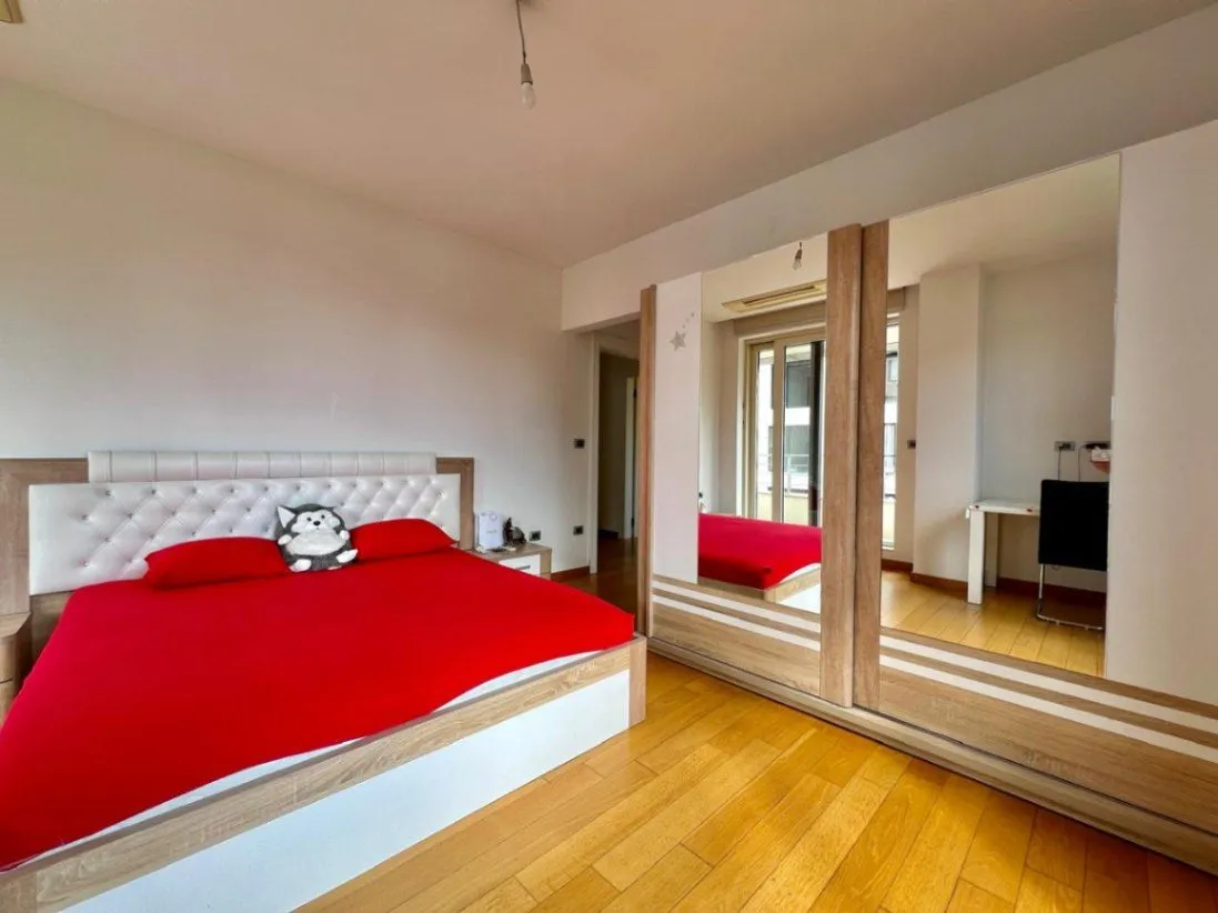 Rent, apartment, 119m², Centar, Podgorica