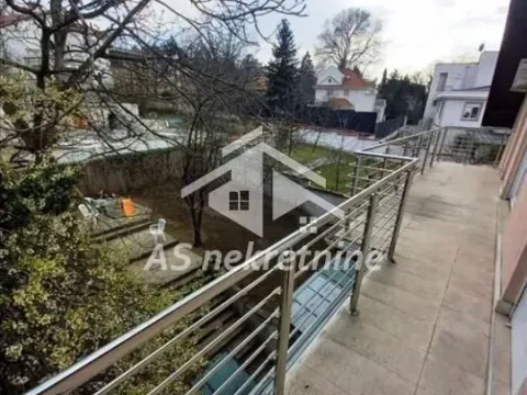 Izdavanje, četvorosoban stan, 120m², Senjak, Beograd - image 19