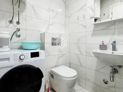 Rent, one bedroom apartment, 47m², Stari Aerodrom, Podgorica - image 11