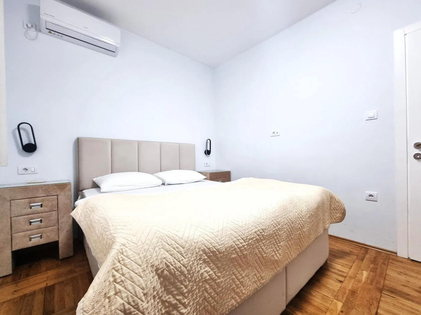Izdavanje, stan, 78m², Drač, Podgorica
