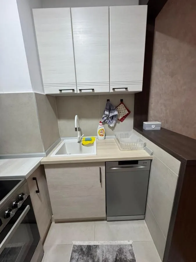 Prodaja, trosoban stan, 80m², Nova Detelinara, Novi Sad Sve Podlokacije