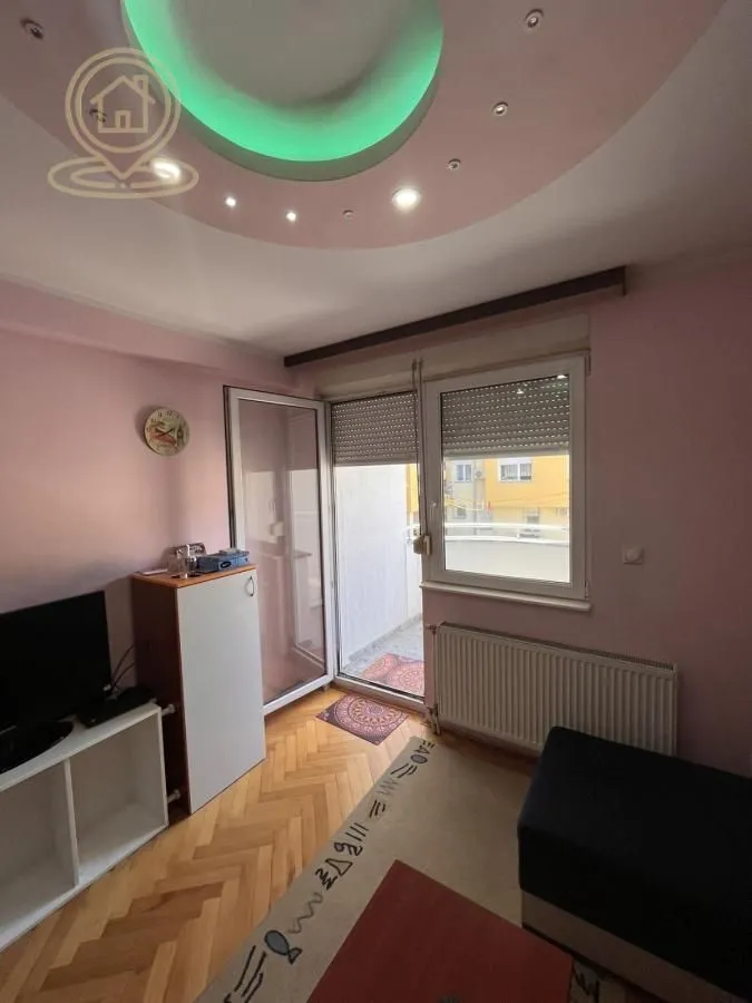 Izdavanje, dvosoban stan, 42m², Grbavica, Novi Sad Sve Podlokacije