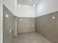 Prodaja, jednosoban stan, 46m², Stari Aerodrom, Podgorica - image 2