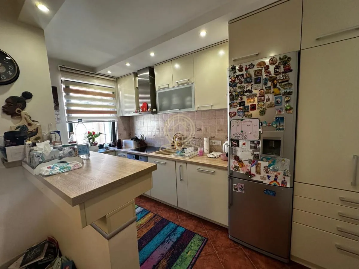 Prodaja, četvorosoban stan, 116m², Grbavica, Novi Sad Sve Podlokacije
