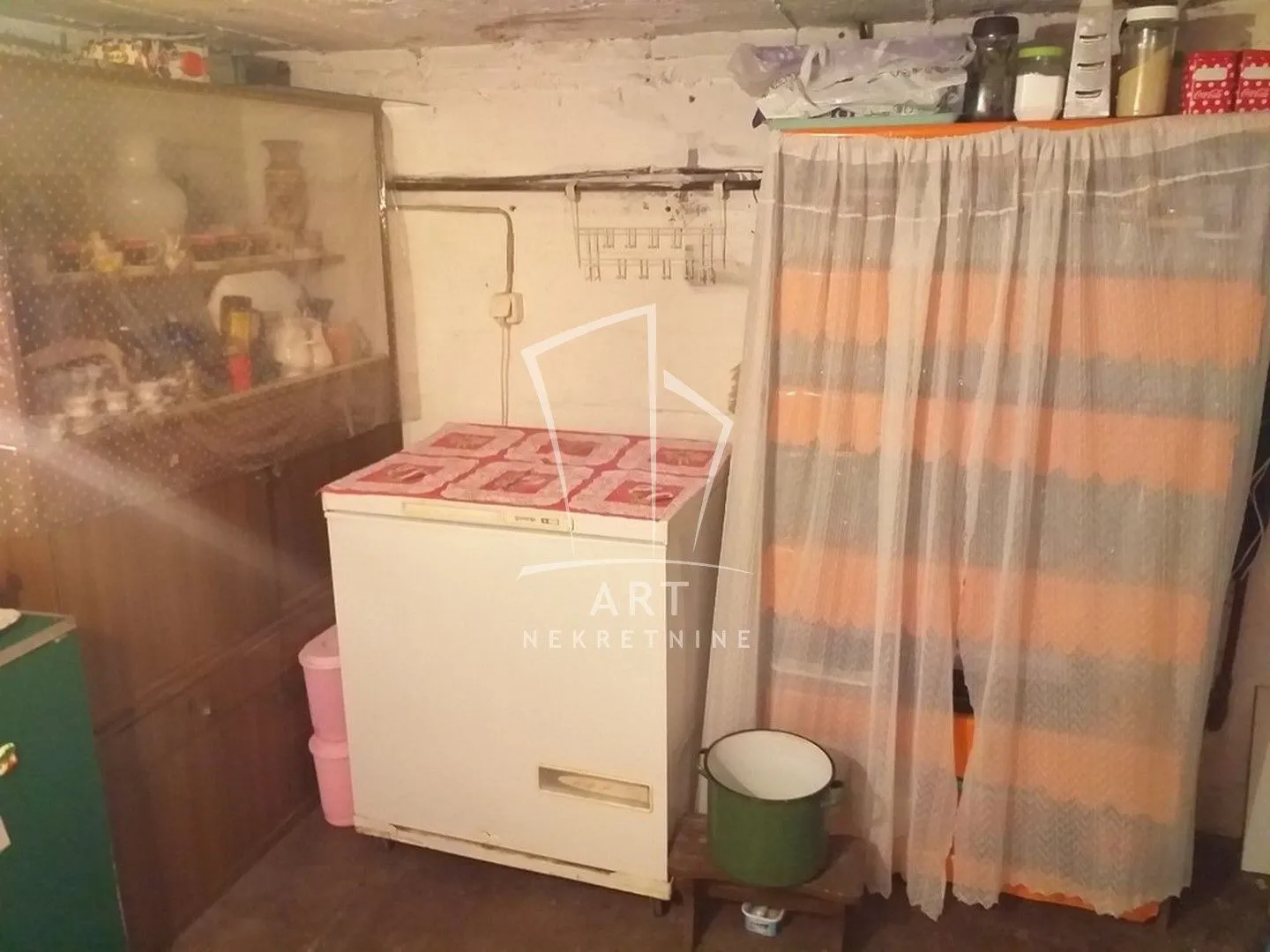 Prodaja, kuća, 275m², Zvezdarska Šuma, Zvezdara Sve Podlokacije