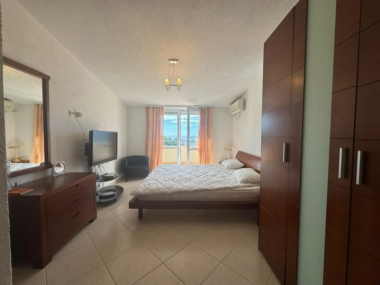 Prodaja, četvorosoban stan, 176m², Petrovac, Budva