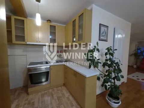 Sale, three bedroom apartment, 85m², Kalenić Pijaca, Vračar Sve Podlokacije - image 18