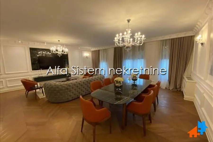Izdavanje, četvorosoban stan, 140m², Čubura, Beograd