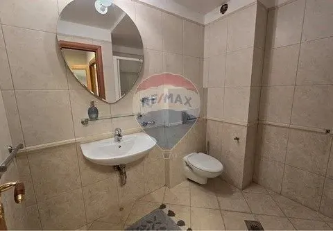 Sale, four bedroom apartment, 200m², Gorica C, Podgorica - image 5