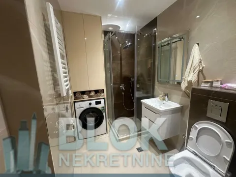 Prodaja, jednosoban stan, 60m², Preko Morače, Podgorica - image 9