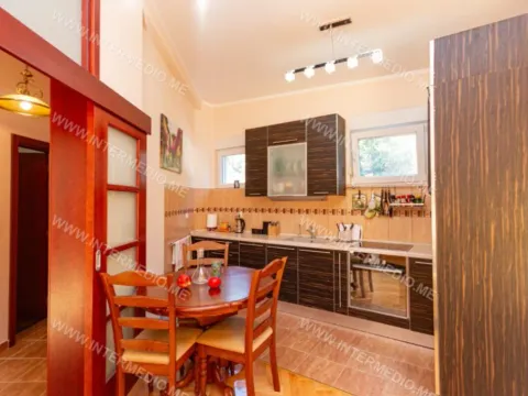 Prodaja, dvosoban stan, 73m², Kumbor, Herceg Novi - image 7