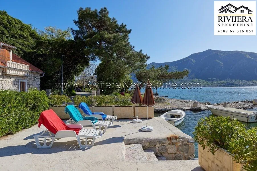 Sale, house, 450m², Dobrota, Kotor