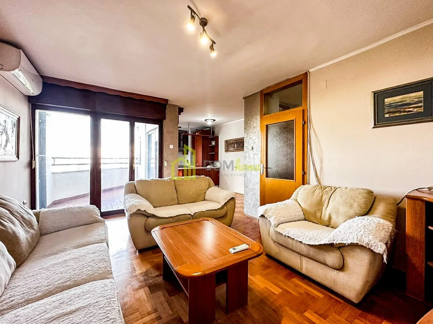 Prodaja, trosoban stan, 105m², Blok 6, Podgorica
