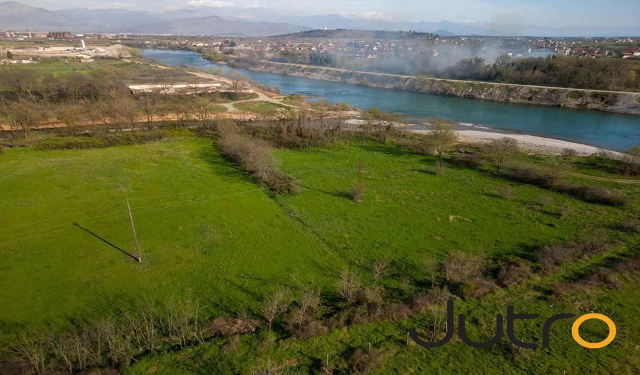 Prodaja, plac, 2349m², Podgorica, Crna Gora