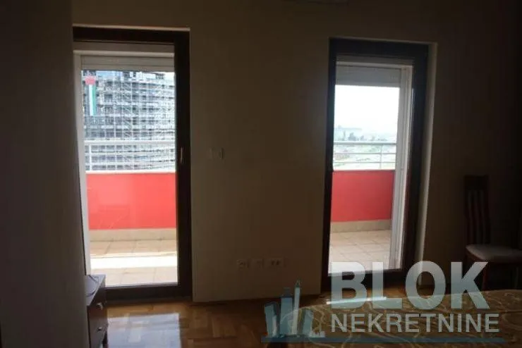 Rent, two bedroom apartment, 82m², Preko Morače, Podgorica