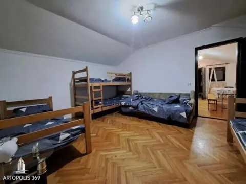 Prodaja, kuća, 120m², Zemun Centar, Zemun Sve Podlokacije - image 9