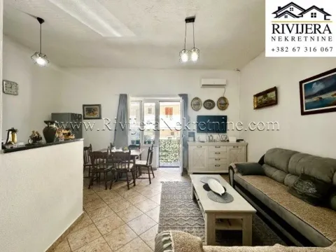 Sale, two bedroom apartment, 66m², Škaljari, Kotor