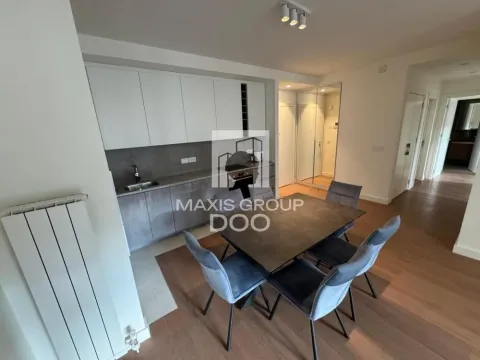 Izdavanje, trosoban stan, 85m², Savski Venac, Beograd - image 9