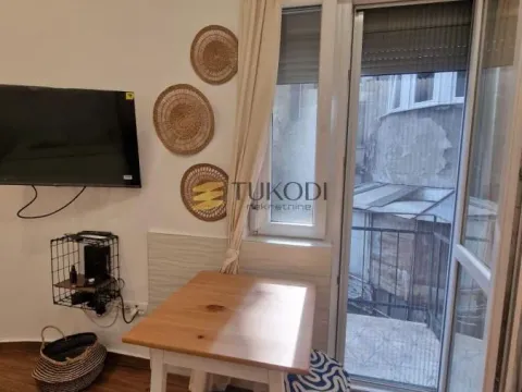 Rent, studio apartment, 25m², Skadarlija, Beograd - image 3