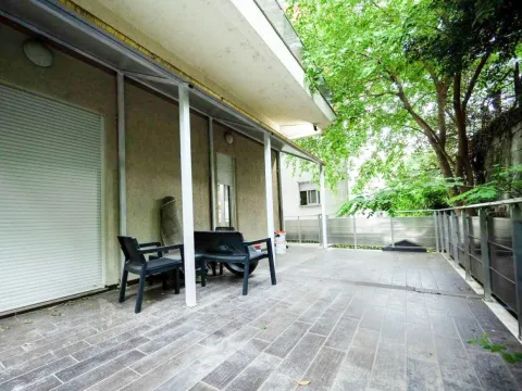 Izdavanje, jednosoban stan, 50m², Momišići, Podgorica - image 4