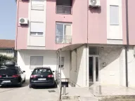 Izdavanje, jednosoban stan, 36m², Stari Aerodrom, Podgorica - image 9