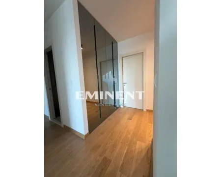 Izdavanje, četvorosoban stan, 105m², Novi Beograd Blok 65, Novi Beograd Sve Podlokacije - image 8