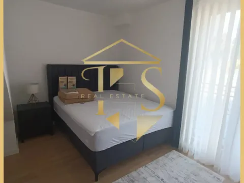 Rent, one bedroom apartment, 50m², Centar, Tivat - image 10