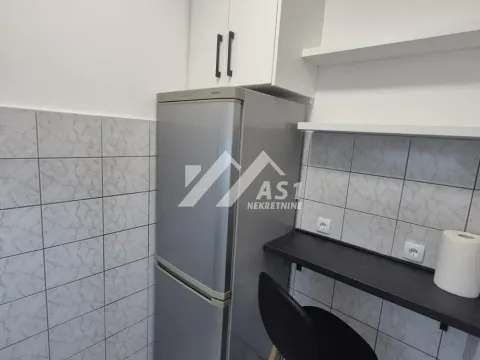 Izdavanje, jednosoban stan, 45m², Novi Sad Sve Podlokacije, Novi Sad - image 4