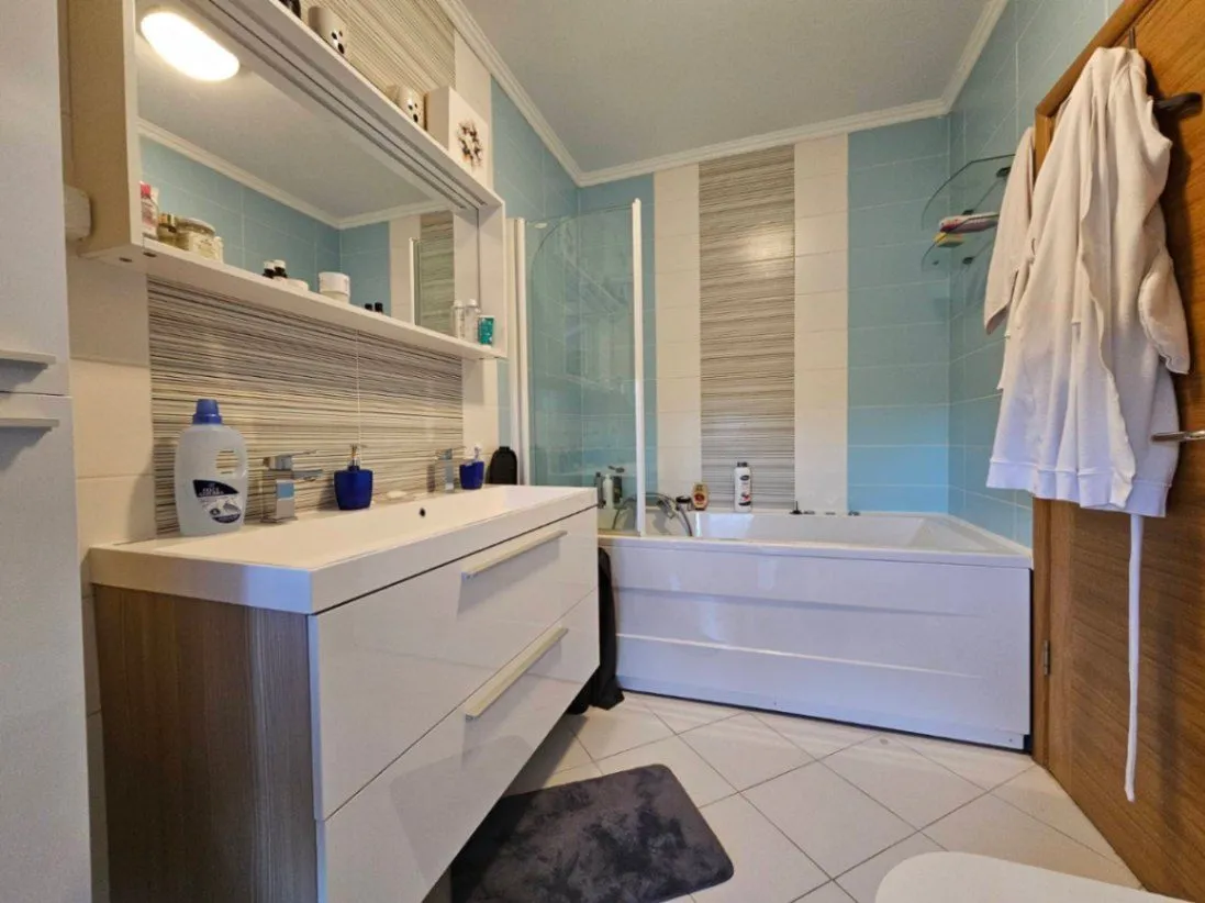 Prodaja, trosoban stan, 136m², Pod Goricom, Podgorica