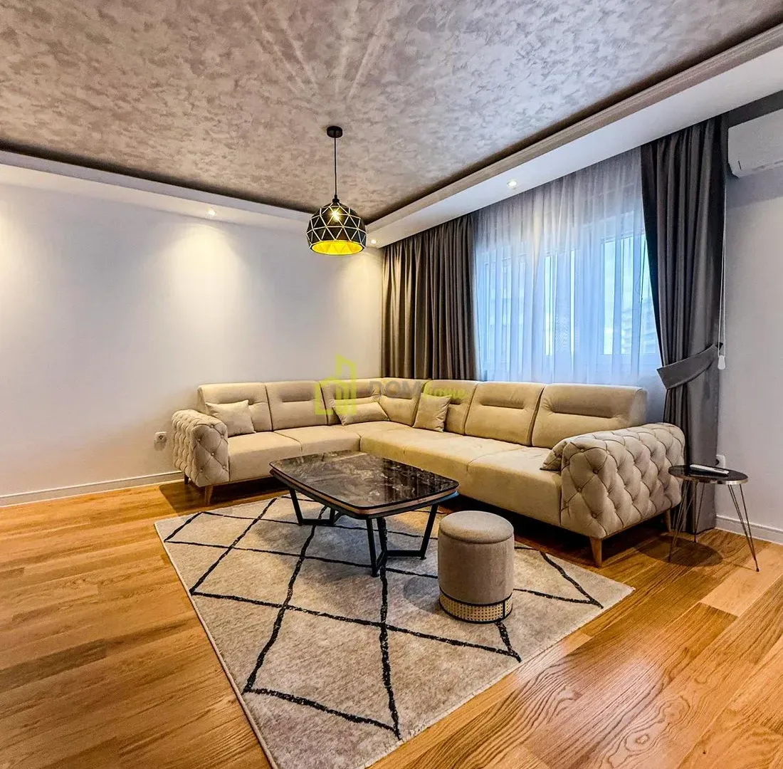 Rent, three bedroom apartment, 93m², Central Point, Podgorica