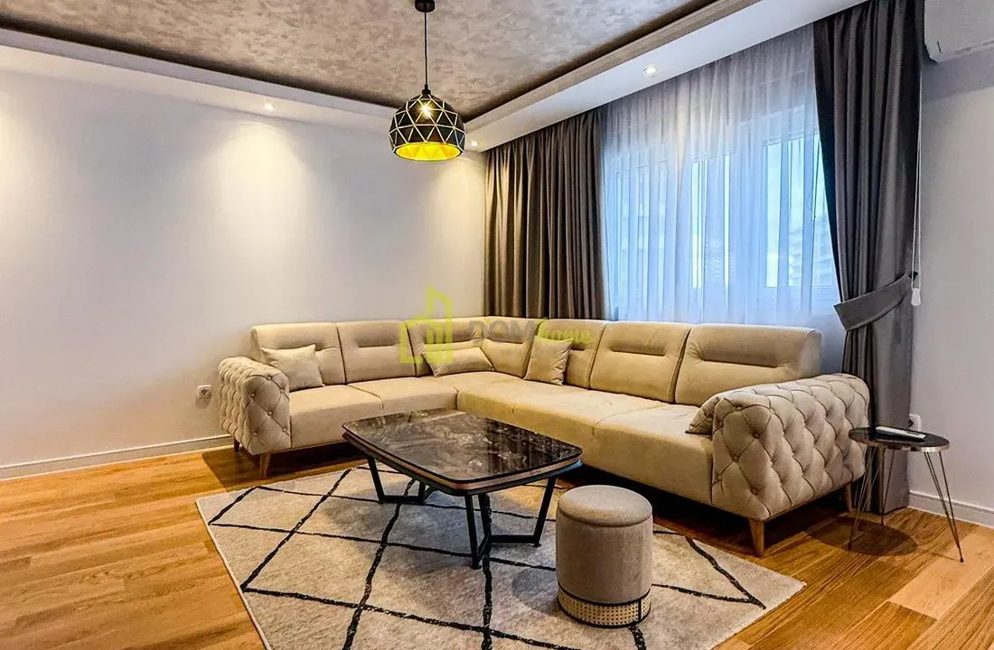 Rent, three bedroom apartment, 93m², Central Point, Podgorica