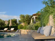 Izdavanje, kuća, 520m², Đuraševići, Tivat - image 8