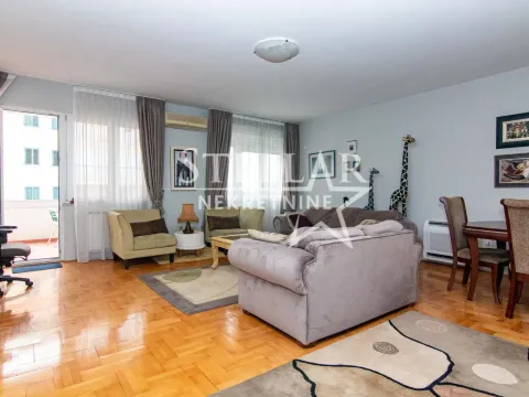 Rent, three bedroom apartment, 115m², Gorica C, Podgorica - image 1