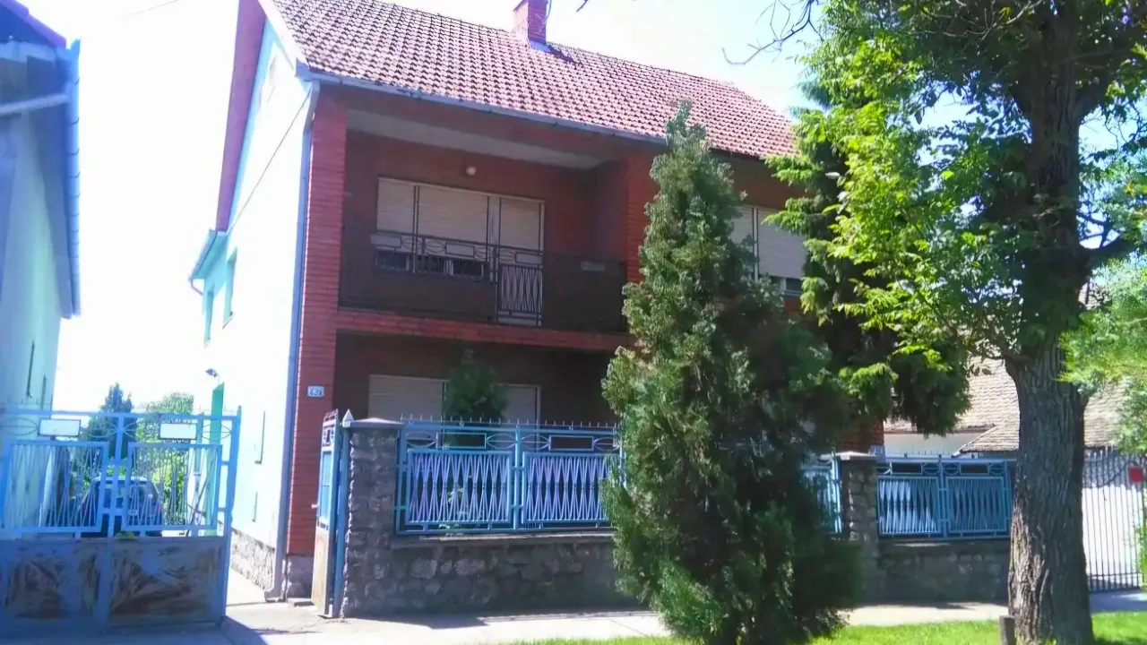 Sale, house, 240m², Titel, Novi Sad