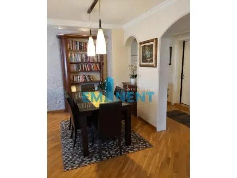 Izdavanje, trosoban stan, 96m², Novi Beograd Blok 29, Novi Beograd Sve Podlokacije - image 3