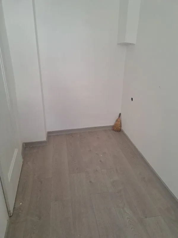 Prodaja, trosoban stan, 78m², Skadarlija, Beograd