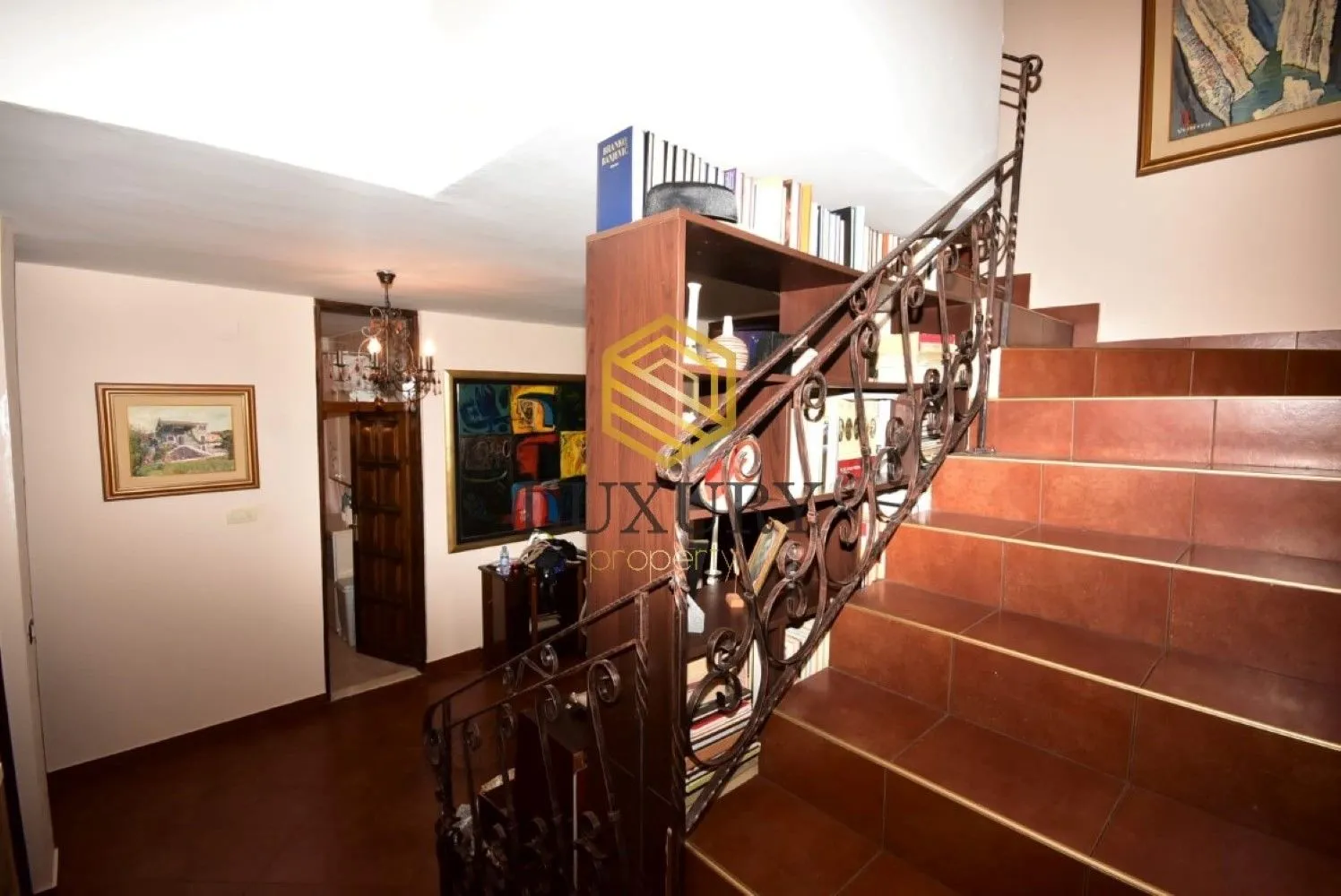 Prodaja, trosoban stan, 155m², Gorica C, Podgorica