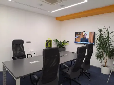 Sale, office space, 391m², Preko Morače, Podgorica - image 6