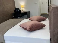 Izdavanje, jednosoban stan, 93m², Centar, Novi Sad - image 6