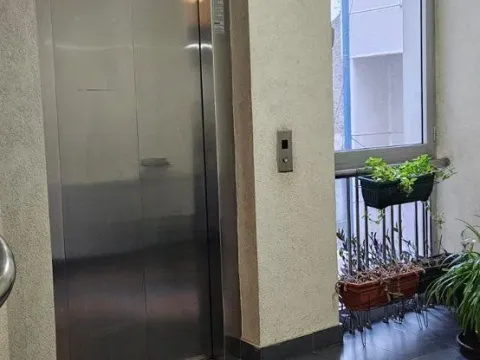 Prodaja, četvorosoban stan, 106m², Vračar, Šid - image 15