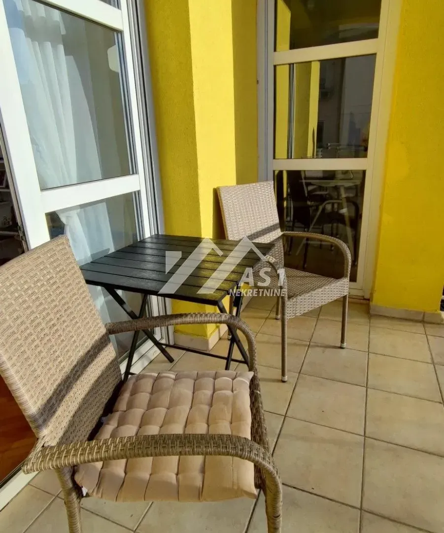 Izdavanje, dvosoban stan, 62m², Novi Sad Sve Podlokacije, Novi Sad