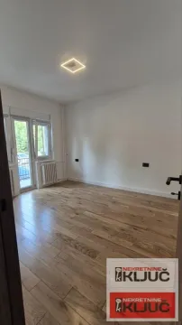 Prodaja, trosoban stan, 67m², Kej, Novi Sad Sve Podlokacije - image 2