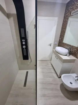 Rent, one bedroom apartment, 44m², Centar, Budva - image 9